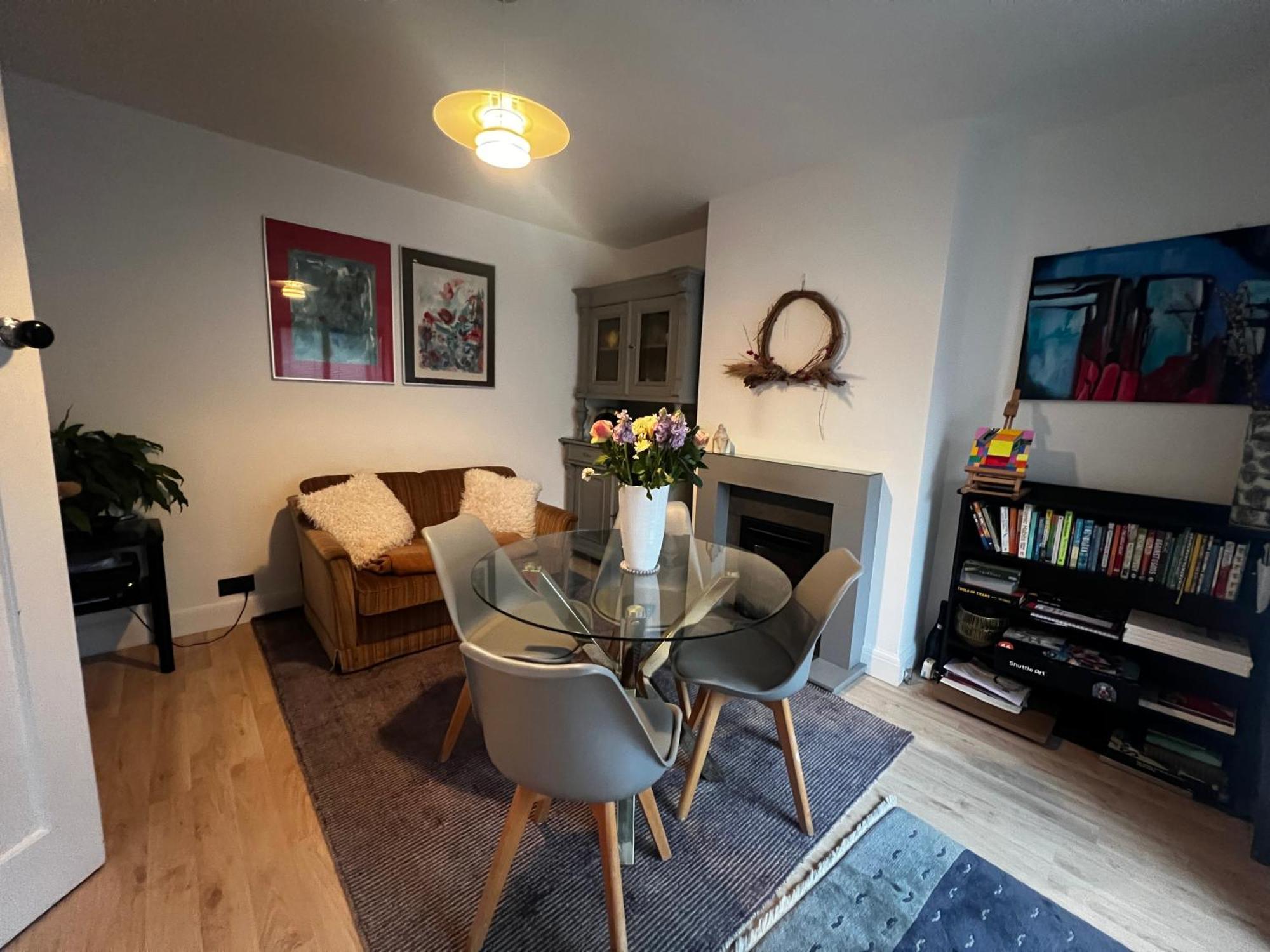 Warm And Cosy City Centre Home Near Train Station Τσίτσεστερ Εξωτερικό φωτογραφία